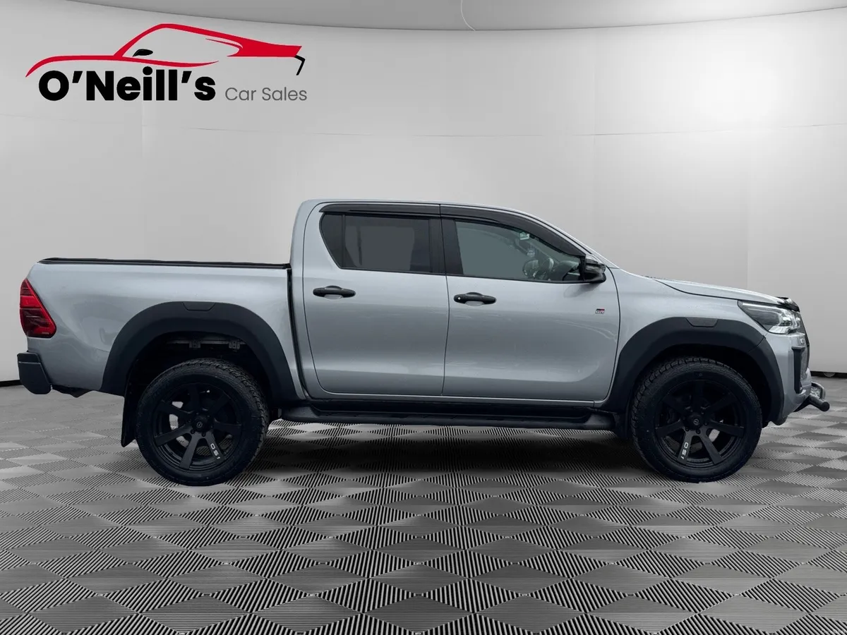 Toyota Hilux 2024 *NO VAT* 2.8 *GR SPORT* AUTO#303 - Image 2
