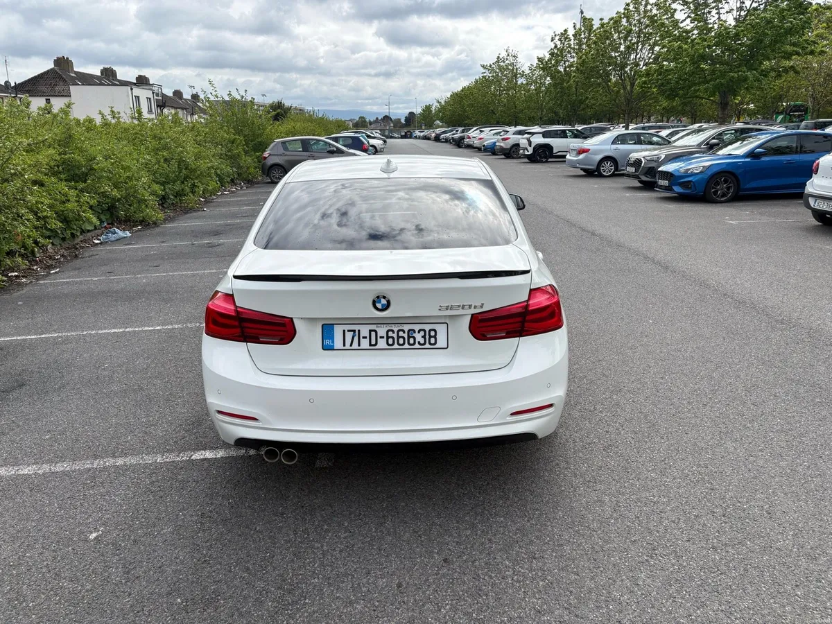 2017 BMW 3-Series 320d SE - Image 3