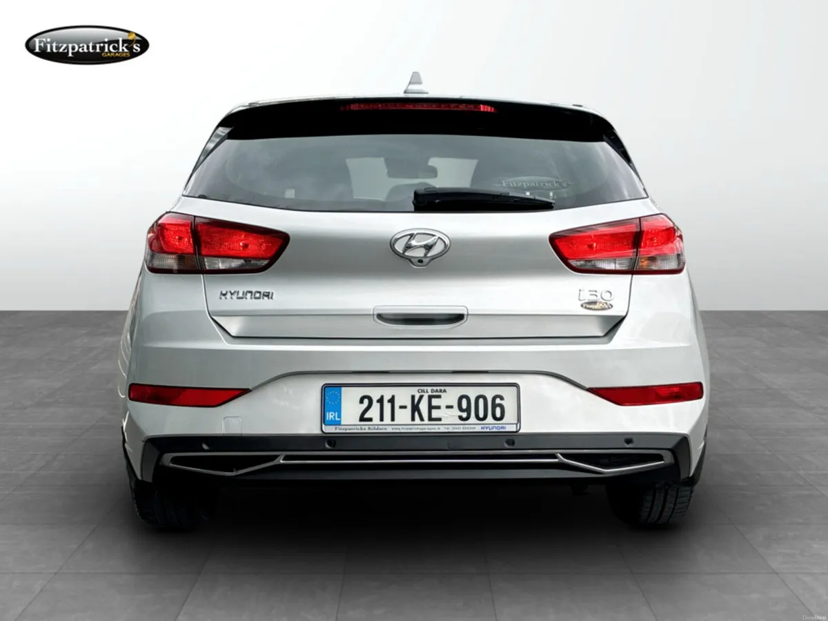 Hyundai i30 Deluxe 1.0 Petrol + €500 Voucher - Image 4