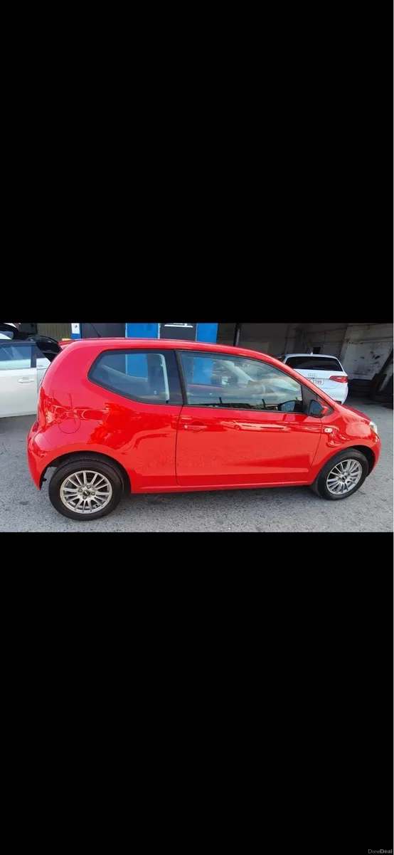 Volkswagen Up - Image 3