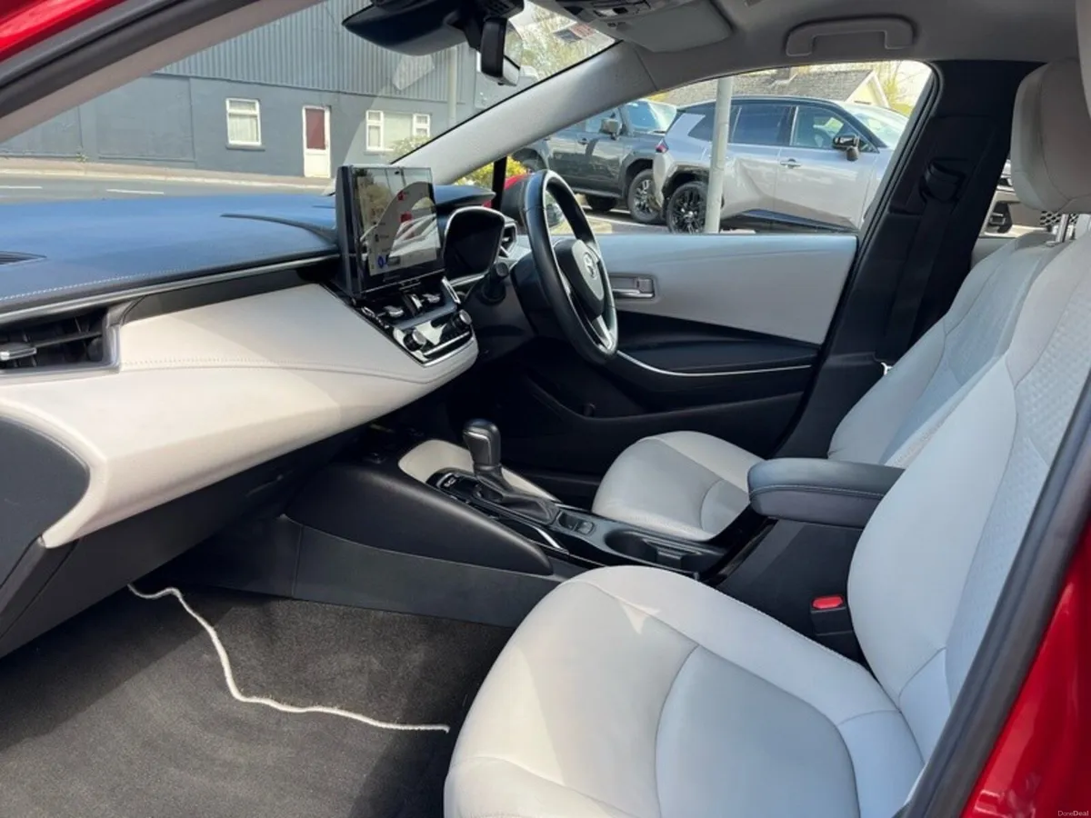 Toyota Corolla Sol model-save €9000 over new - Image 6