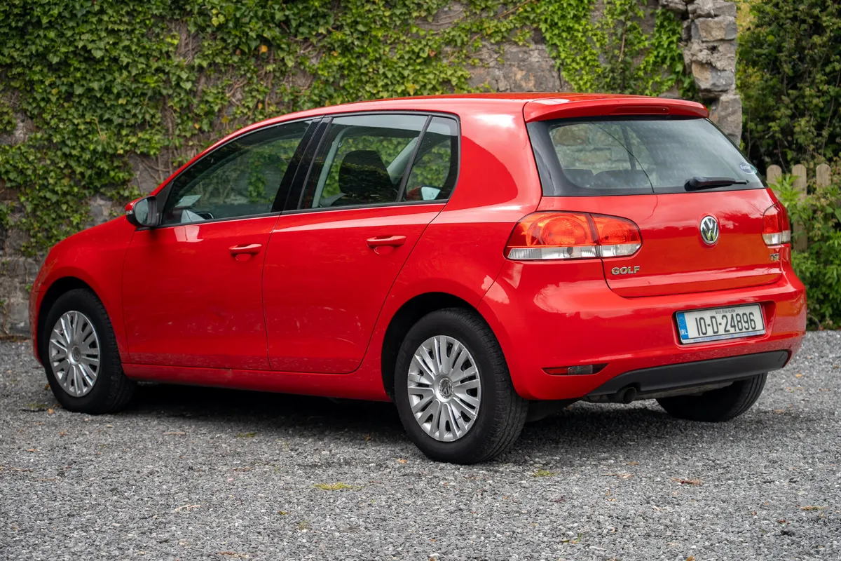 2010 Volkswagen Golf 1.2 Petrol Manual - Image 3