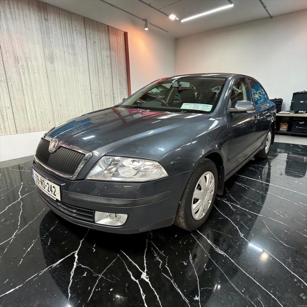 2009 Skoda Superb 1.9 TDI GREENLINE - Image 3