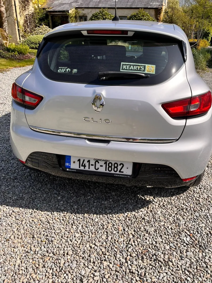 Renault Clio IV Dynamique 2014 1.2 Petrol 4DR - Image 2