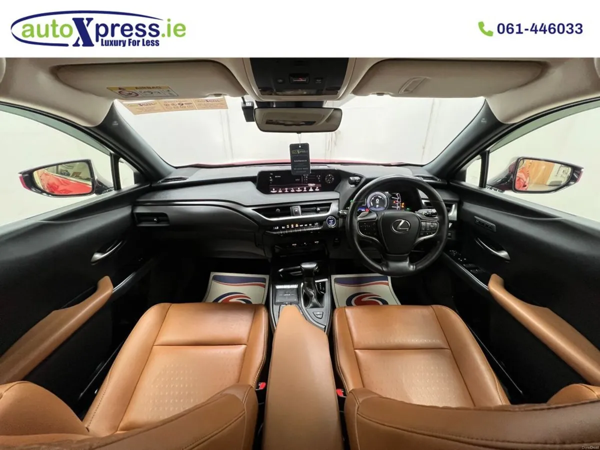 Lexus UX 2.0 Hybrid VERSION C Leather Pack - Image 2