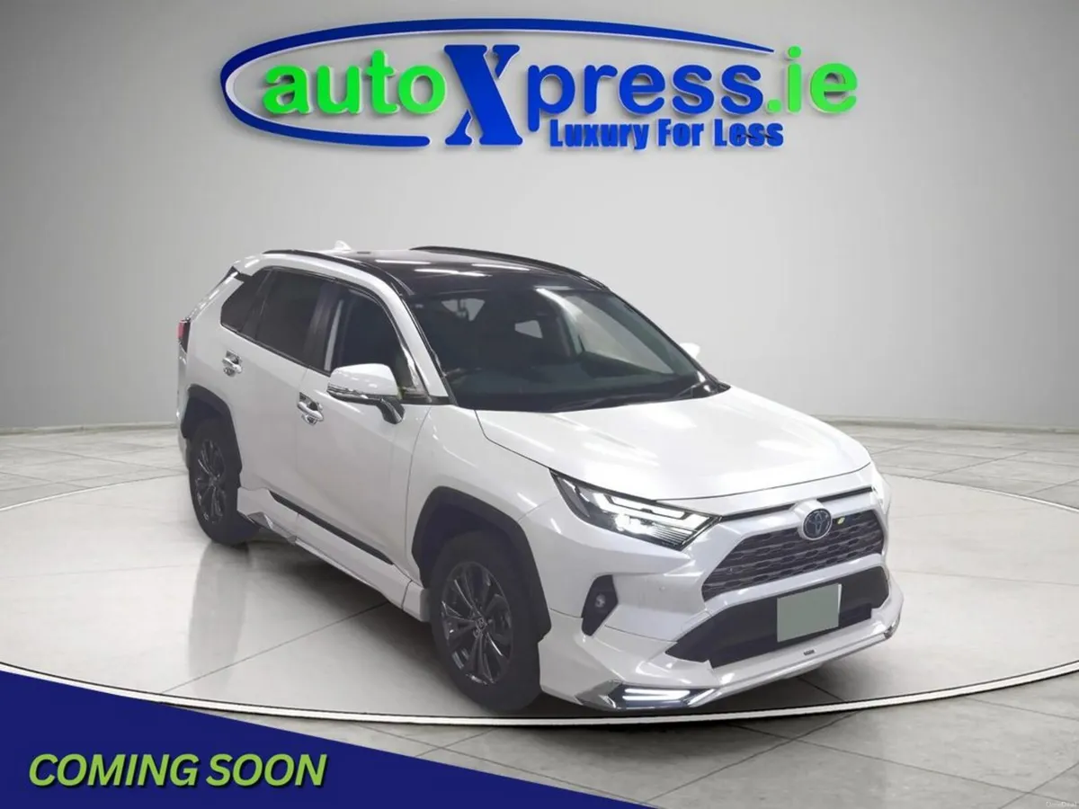 Toyota RAV4 4WD HYBRID G, Sunroof, Low mileage - Image 1