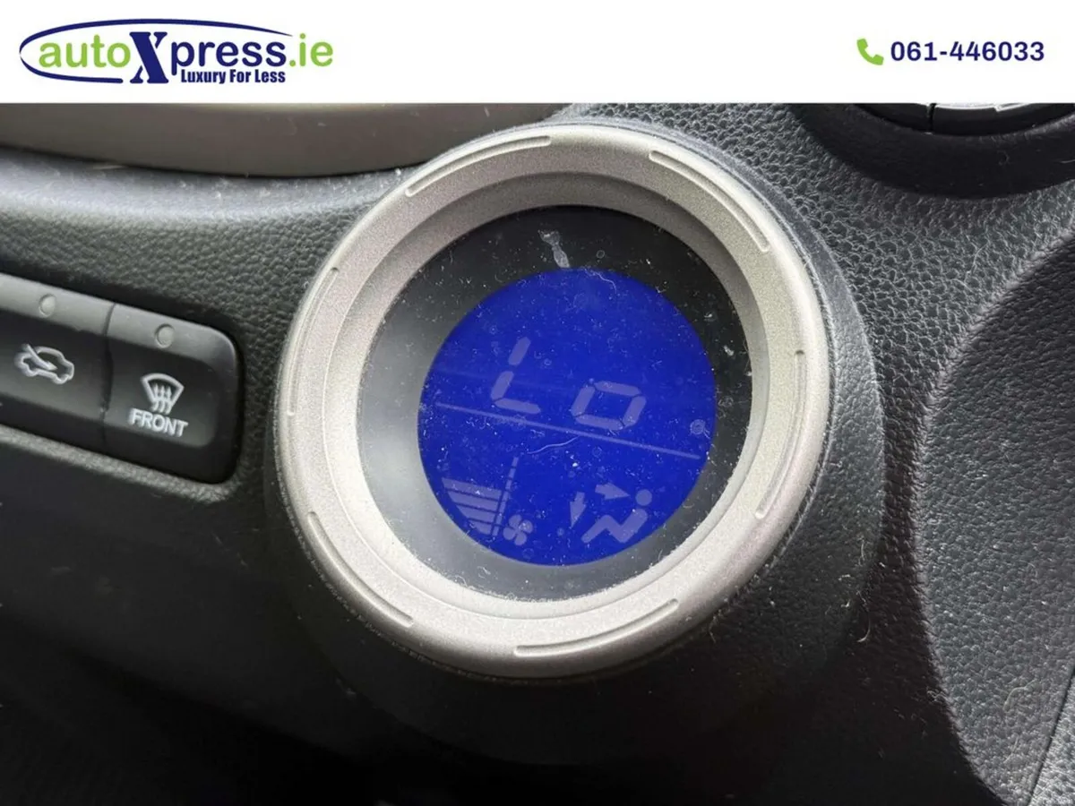 Honda Fit GP1 CVT Hybrid 5DR Auto - Image 4