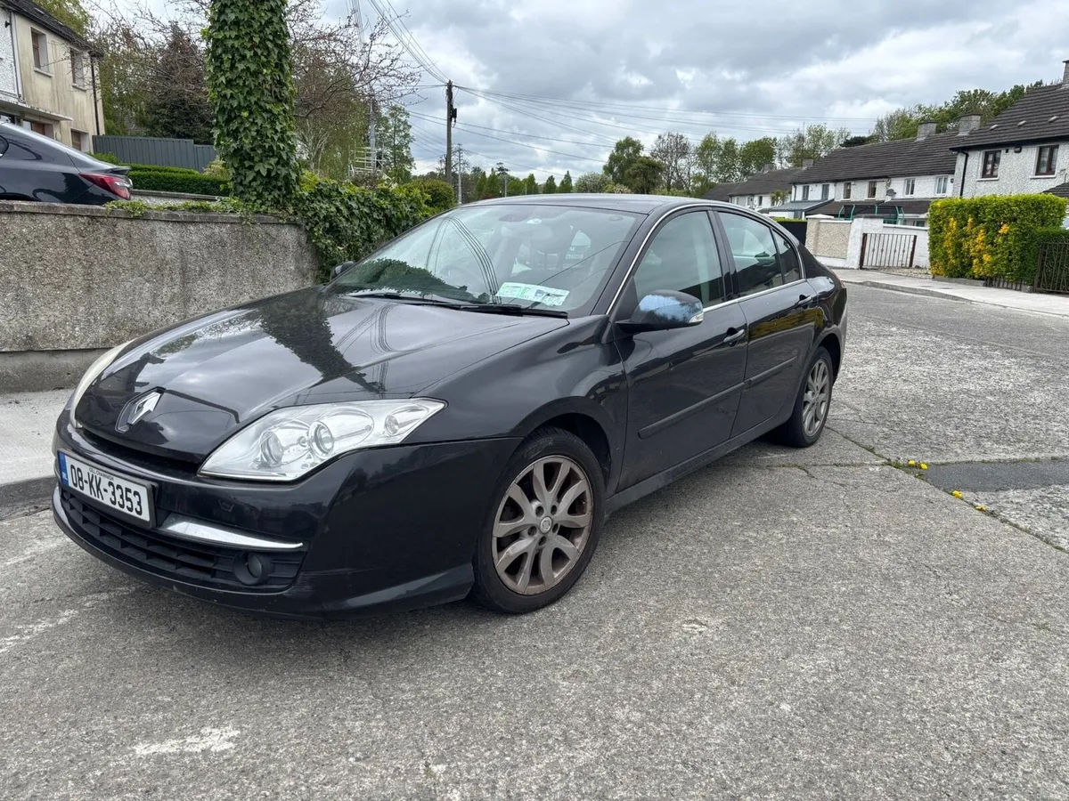 2008 Black Renault Laguna - Image 2