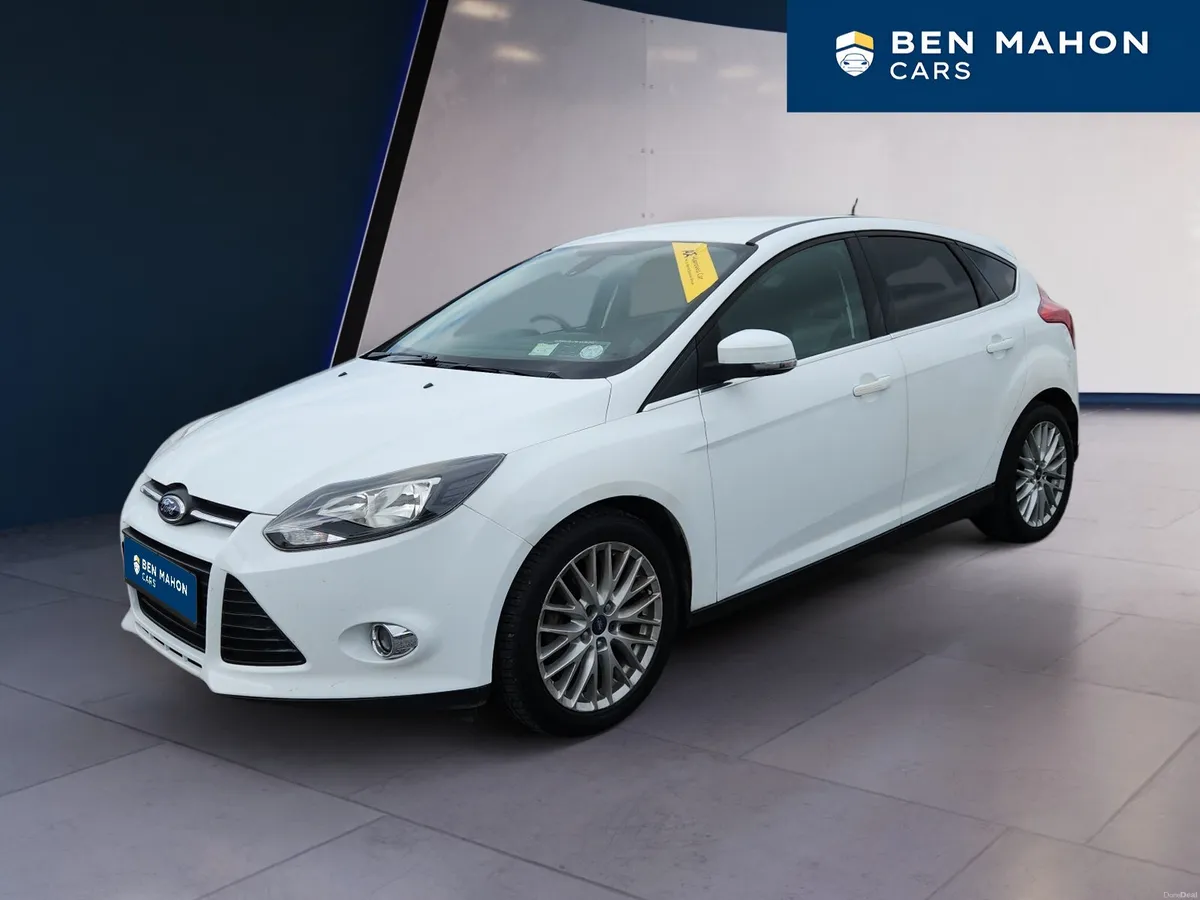 Ford Focus Zetec 1.0 Petrol - Image 1