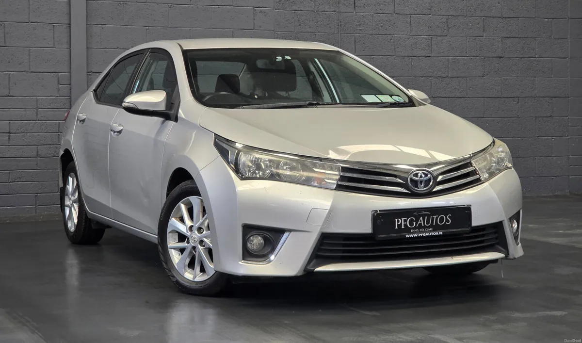 16 Corolla low kms - Image 1