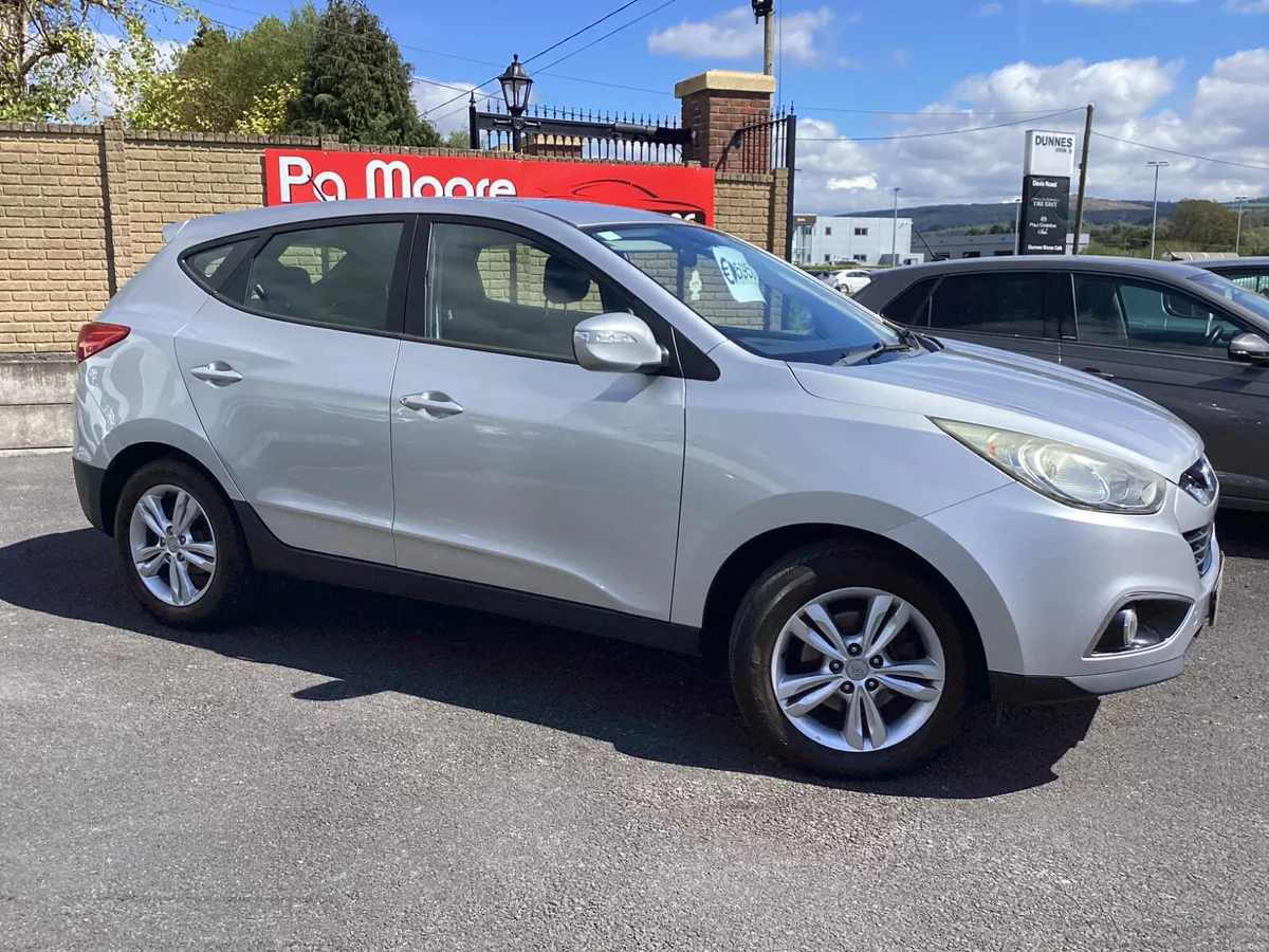 Hyundai ix35 * 1.7 DIESEL - Image 3