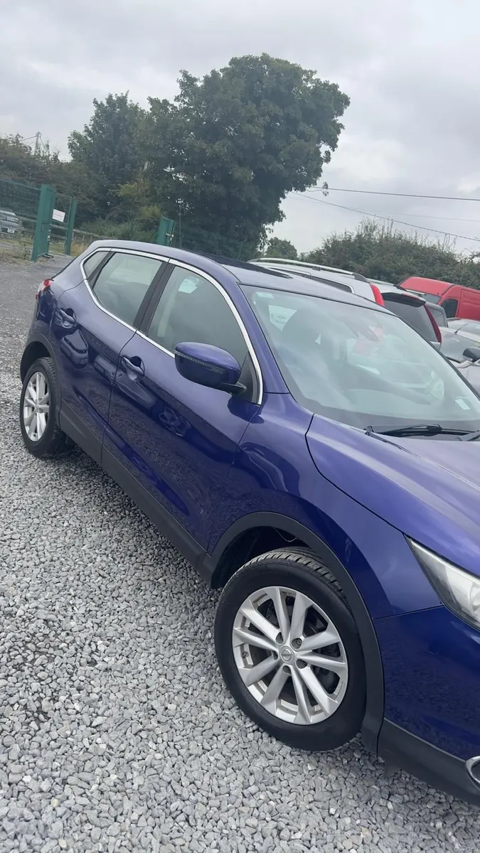 Nissan Qashqai 1.5 dCi Acenta Smart Vision - Image 4