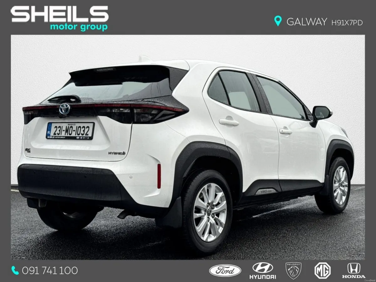 Toyota Yaris Cross 1.5 Hybrid CVT Luna - Image 2