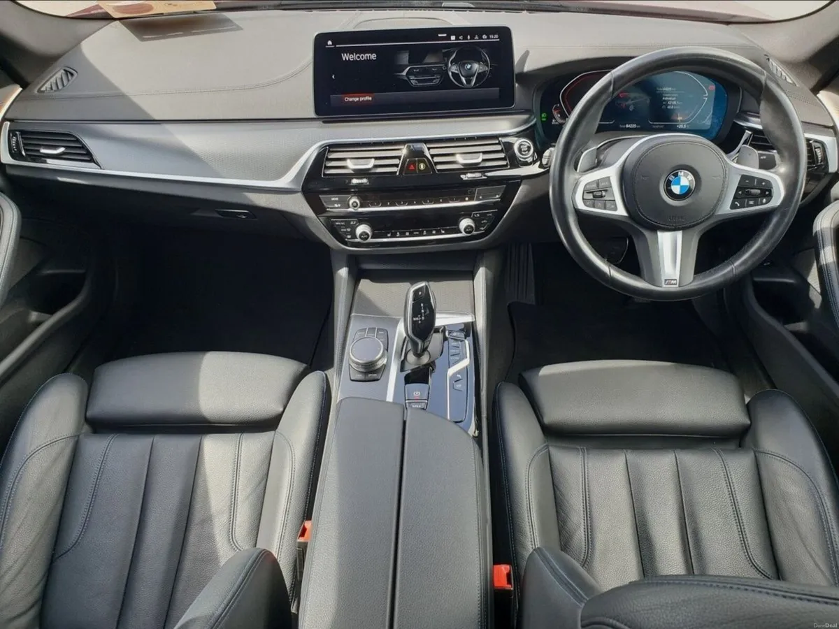BMW 5-Series 520d M Sport Saloon - Image 4
