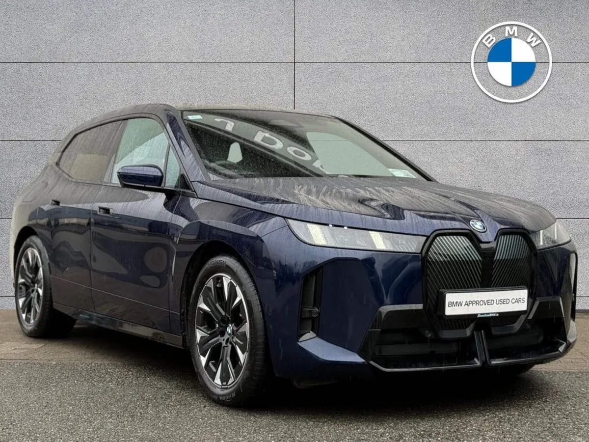 BMW iX xDrive45 M Sport - Image 1