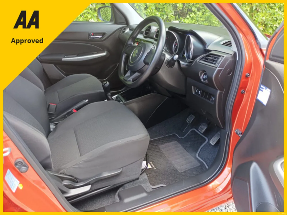 Suzuki Swift 1.2 Manual TOP HAT EDITION, 2020 - Image 3