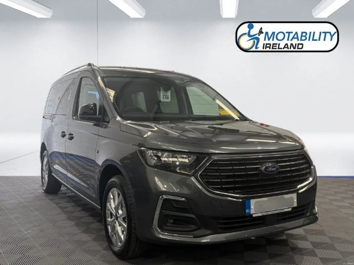 Ford Tourneo Connect Dual Drive From Wheelchair / - Image 1