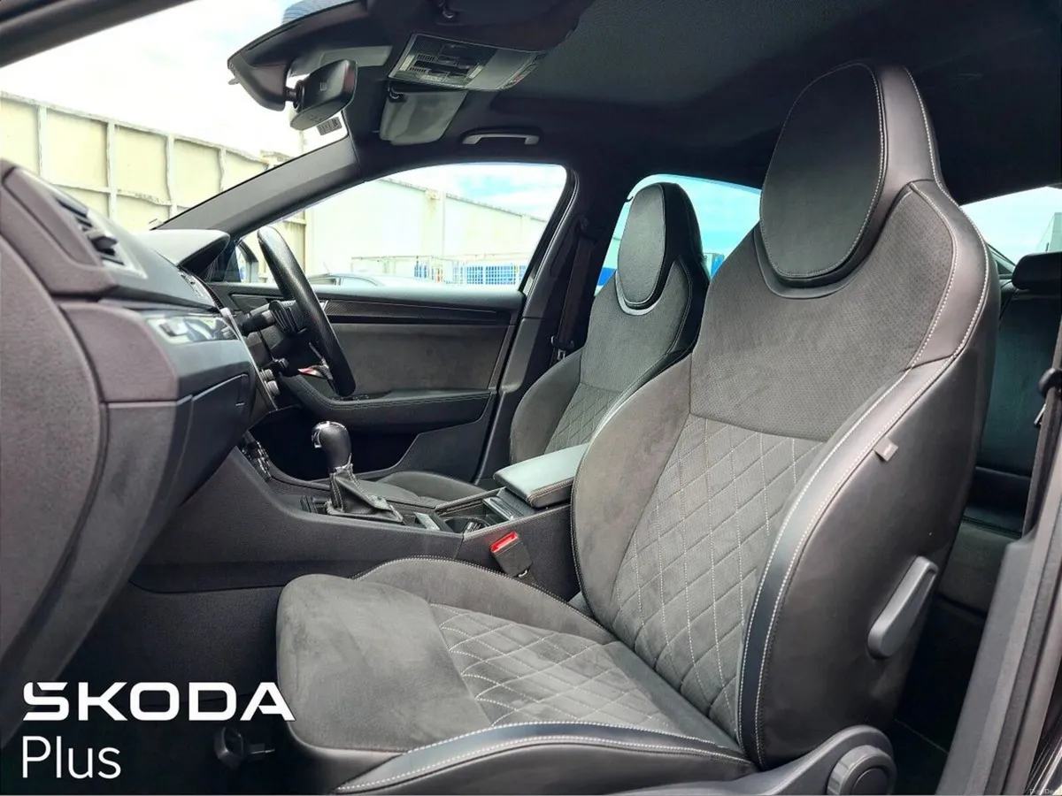 Skoda Superb Sportline 2.0TDI 150BHP DSG - Image 4