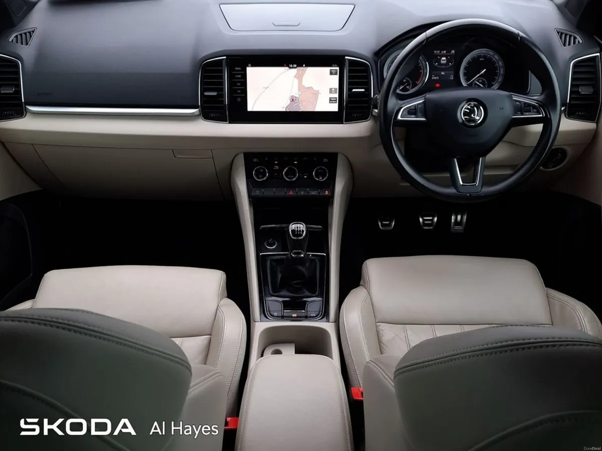 Skoda Karoq **FULL BEIGE LEATHER**1.6TDI 115 BHP S - Image 2