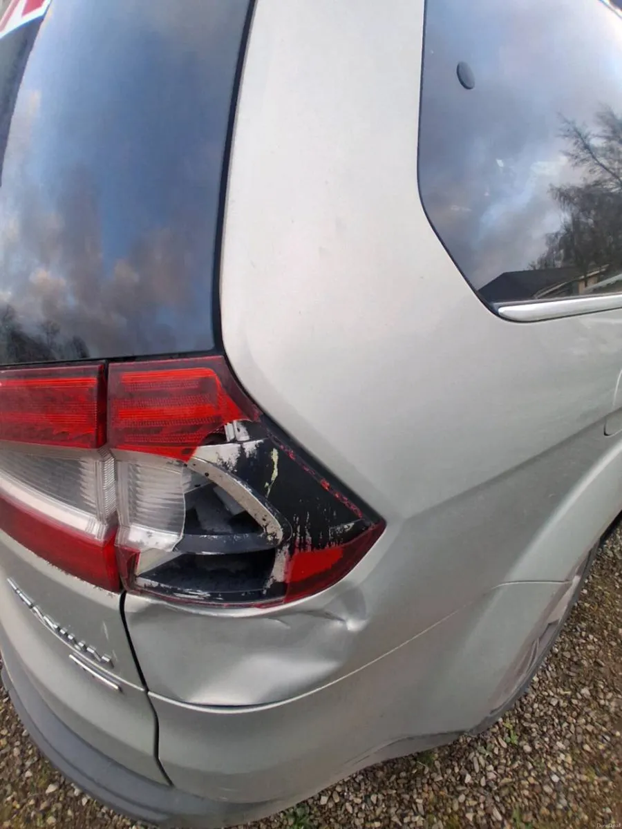 Ford Galaxy 2010  7seater - Image 2