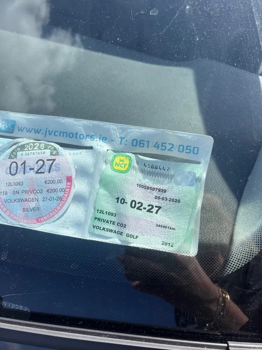 Volkswagen Golf 2012 - Image 2