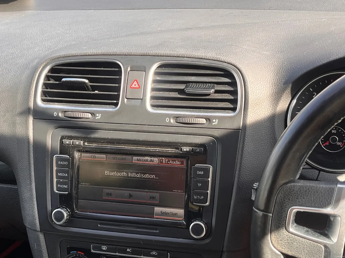 Volkswagen Golf 2012 - Image 4