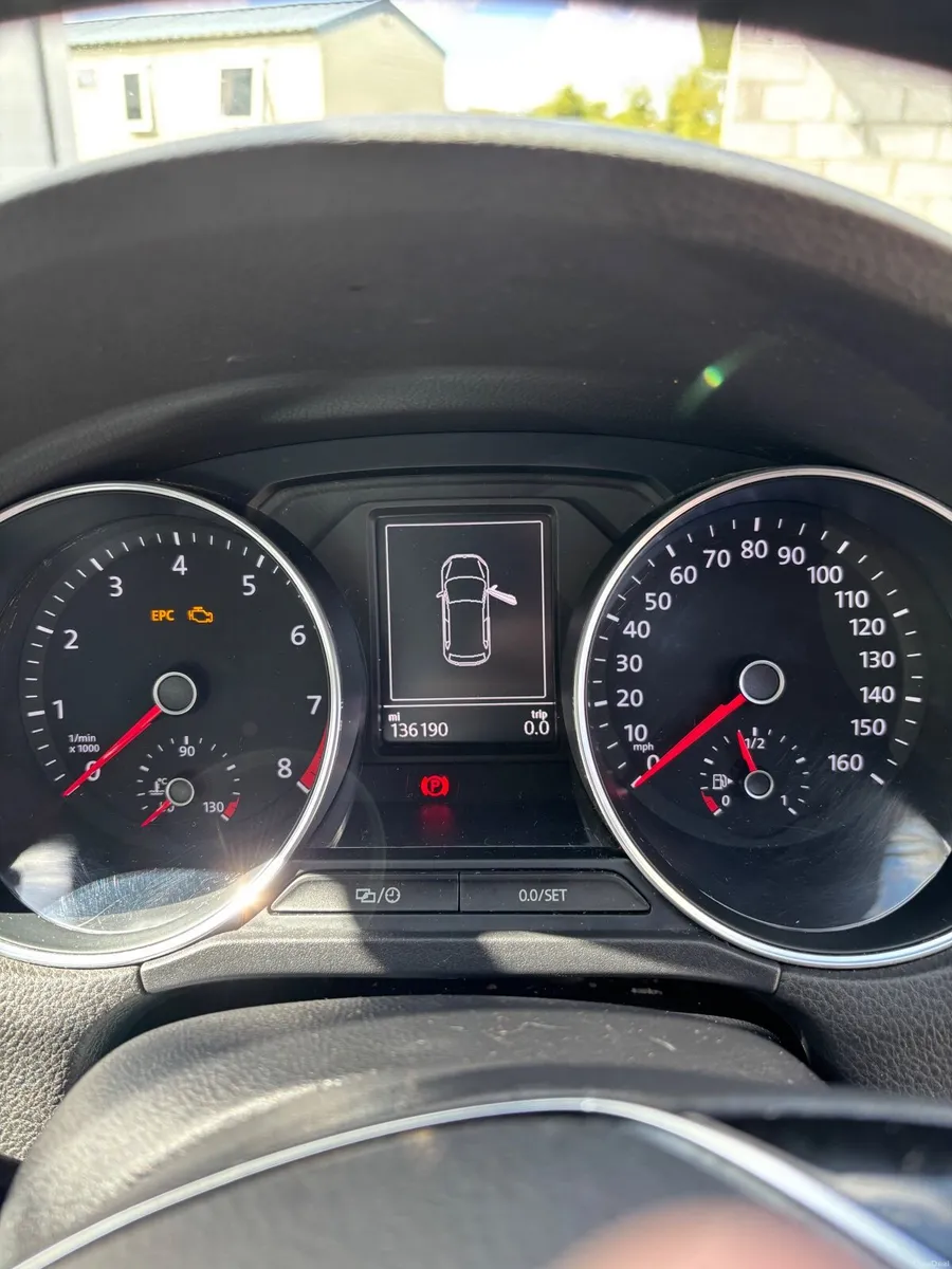 Volkswagen Polo 2014 - Image 2