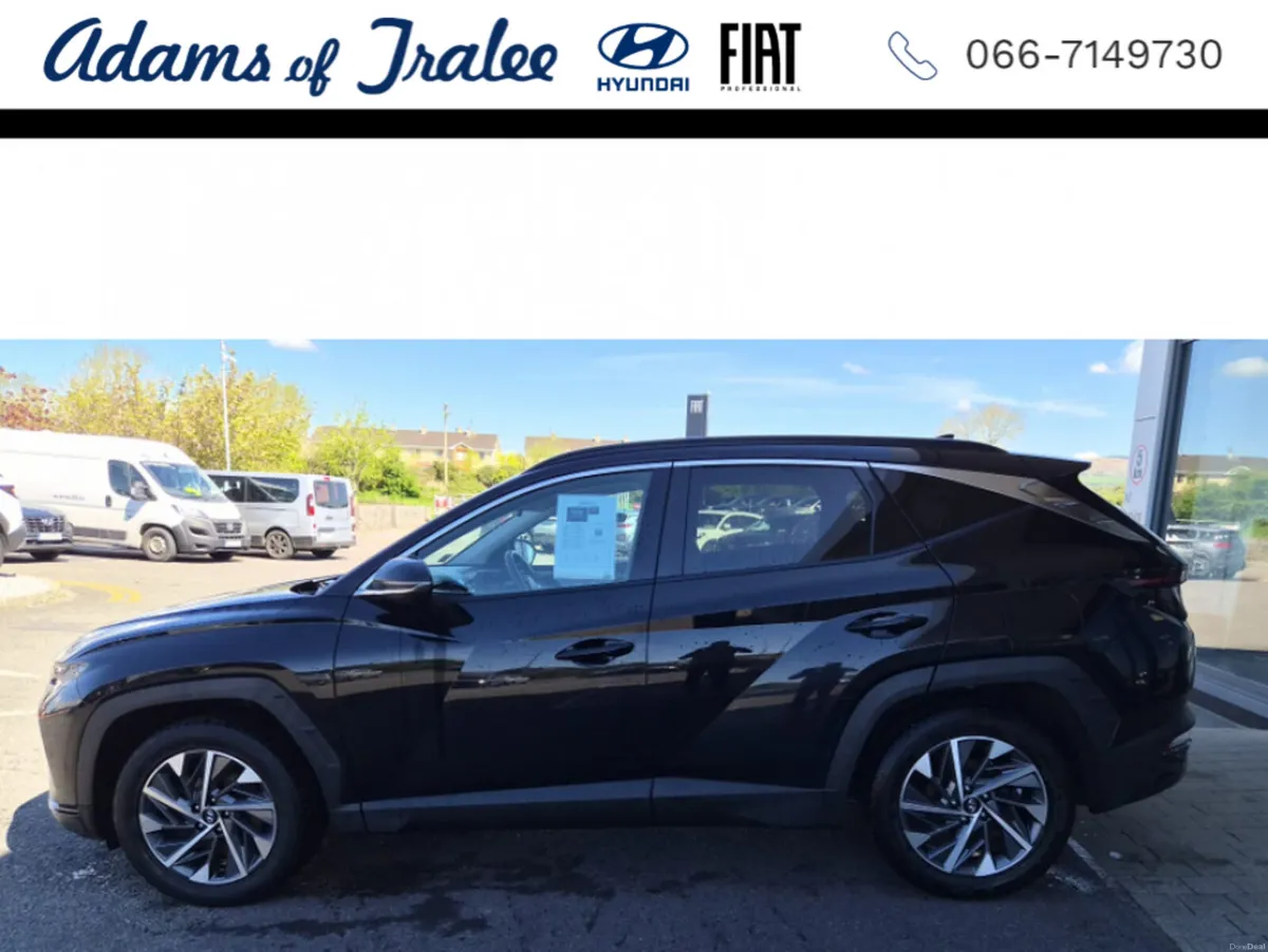 Hyundai Tucson EXECUTIVE PLUS 5DR - Image 2