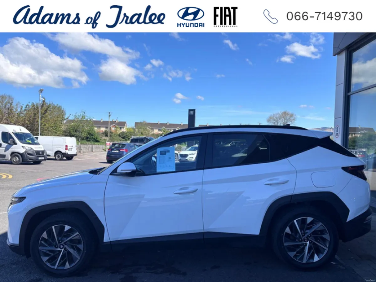 Hyundai Tucson EXECUTIVE 5DR - Image 2