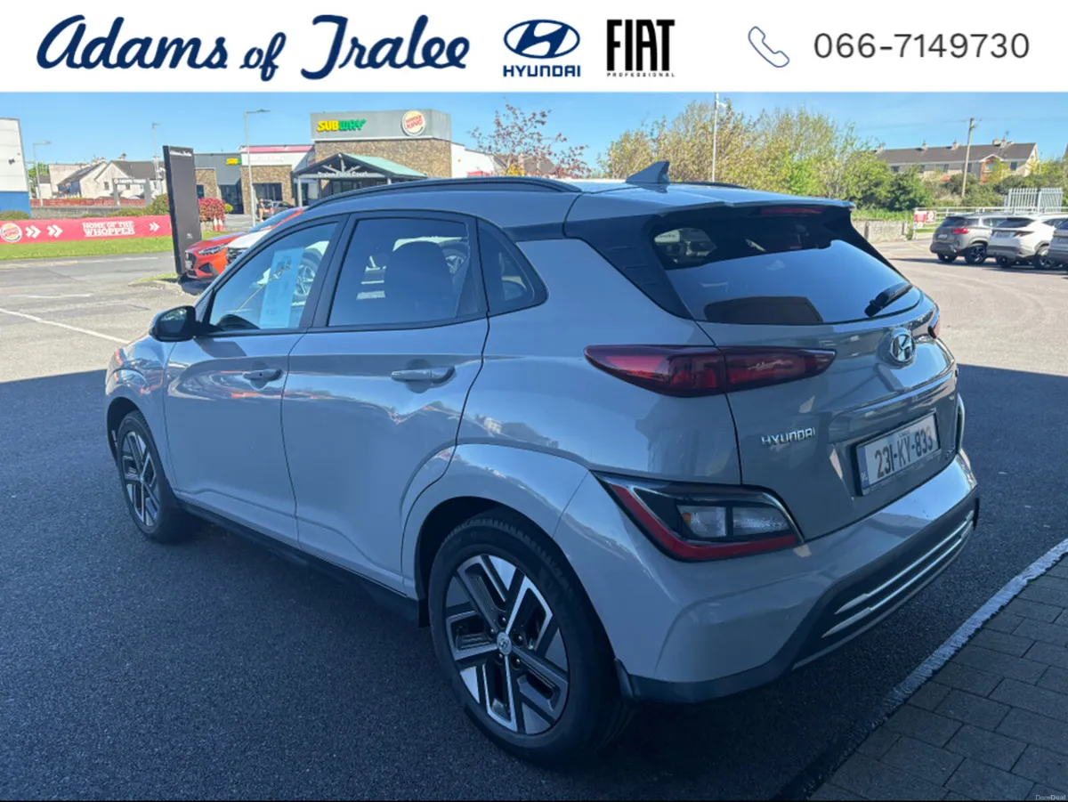 Hyundai KONA EXECUTIVE 39 EV 5DR AUTO - Image 3