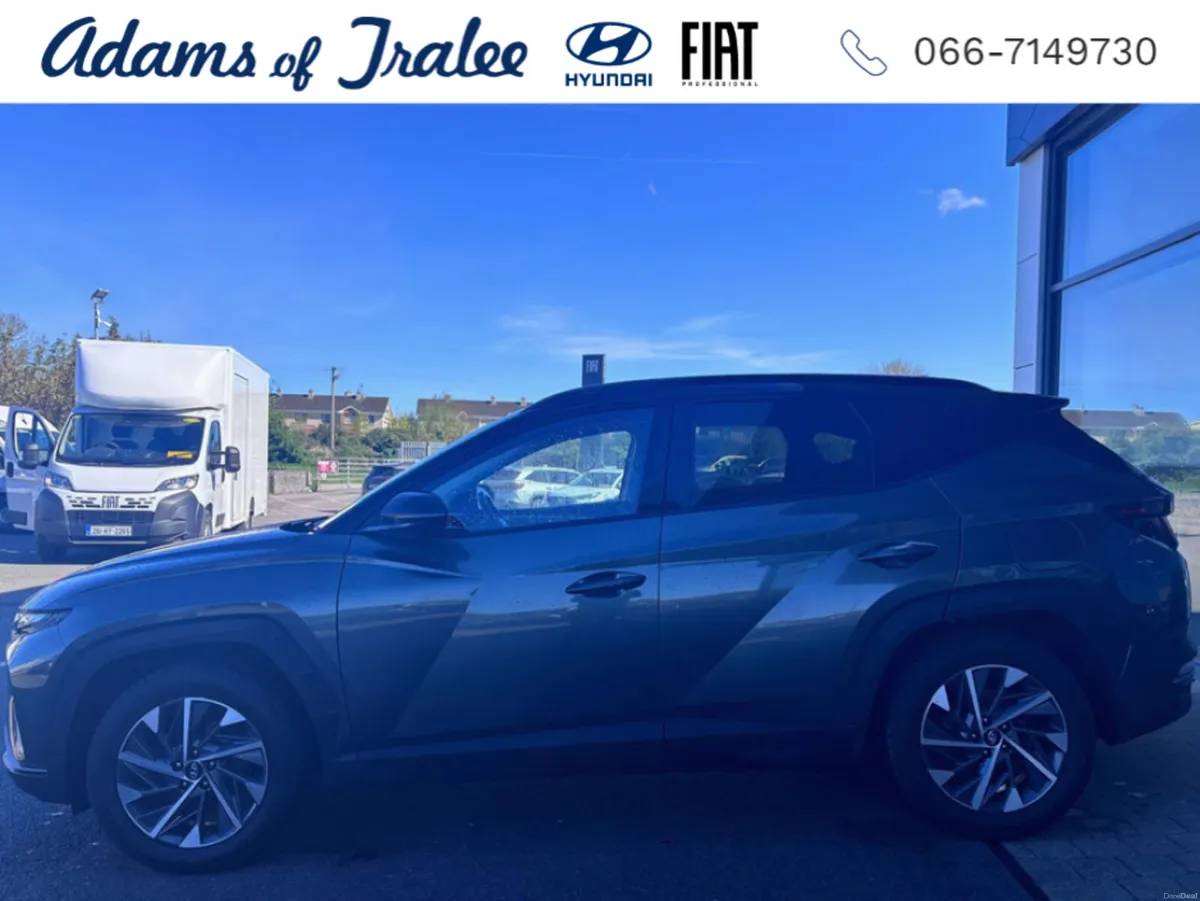 Hyundai Tucson IX35 EXECUTIVE 2TONE 5DR - Image 2
