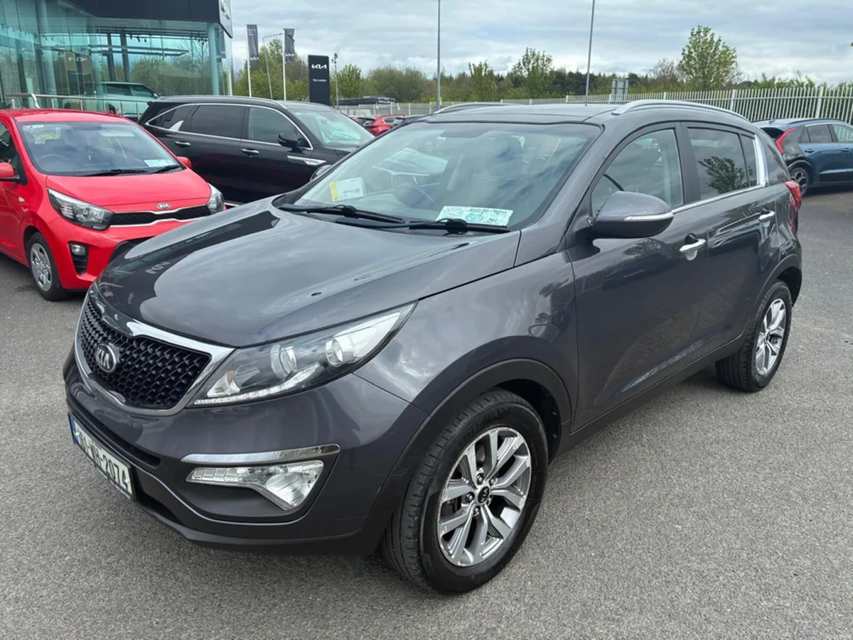 Kia Sportage 1.7 PLATINUM 4DR - Image 2