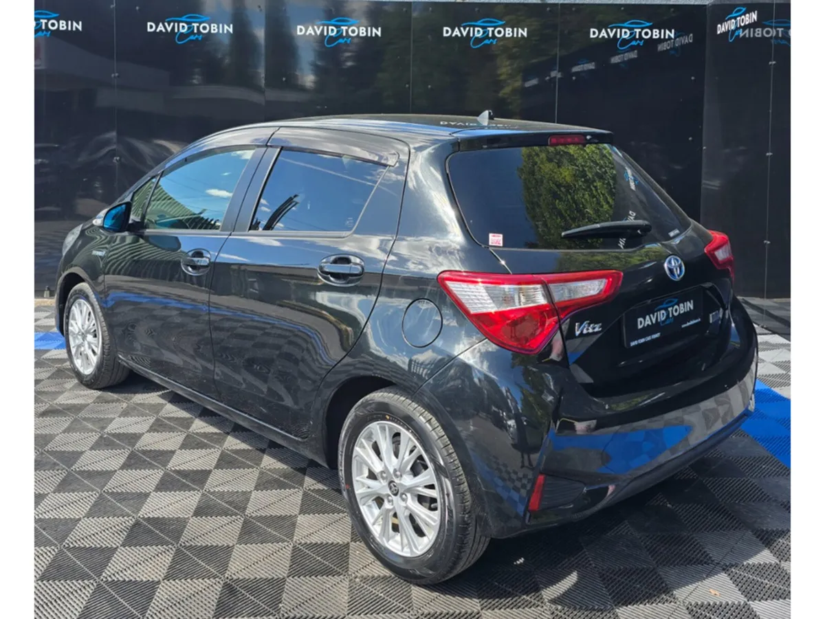 Toyota Vitz 1.5 PETROL HYBRID AUTO - Image 3