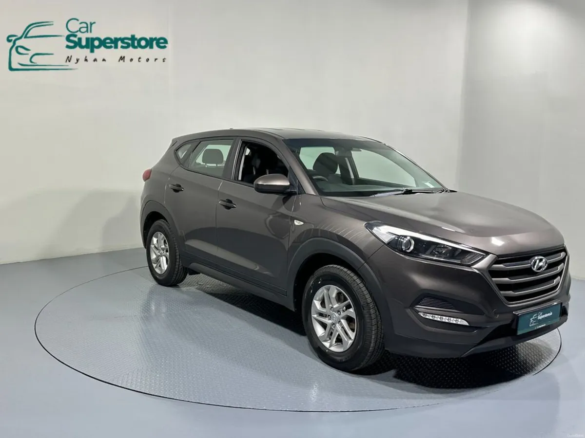 Hyundai Tucson Comfort 1.7 Crdi 161 - Image 1