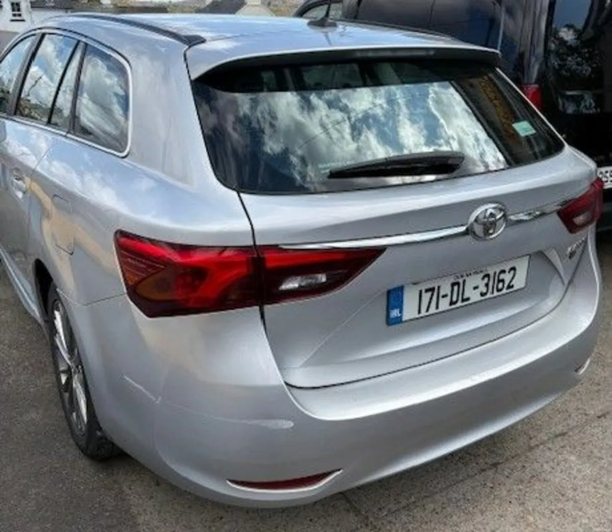 Toyota Avensis Estate 2017 - Image 4