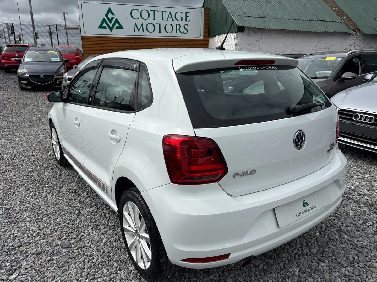 VW POLO 1.2 TSI AUTO BEATSAUDIO *LOW MILEAGE* - Image 2