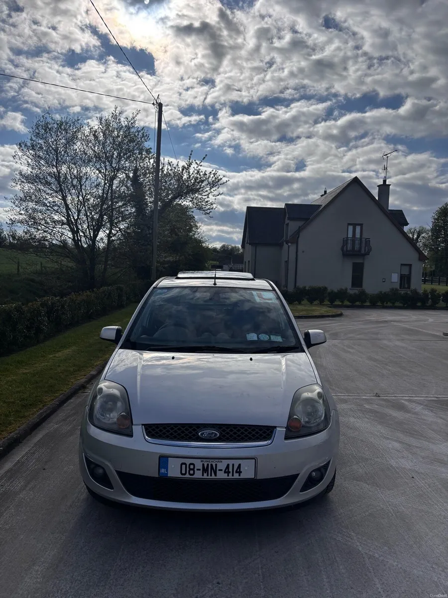2008 Ford Fiesta 1.2 Zetec LOW MILEAGE - Image 2
