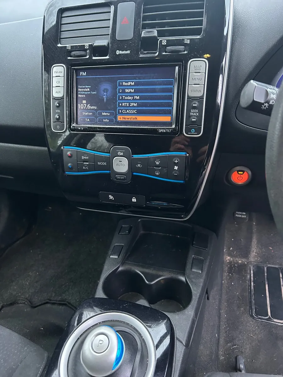 Nissan Leaf 2014 - Image 2