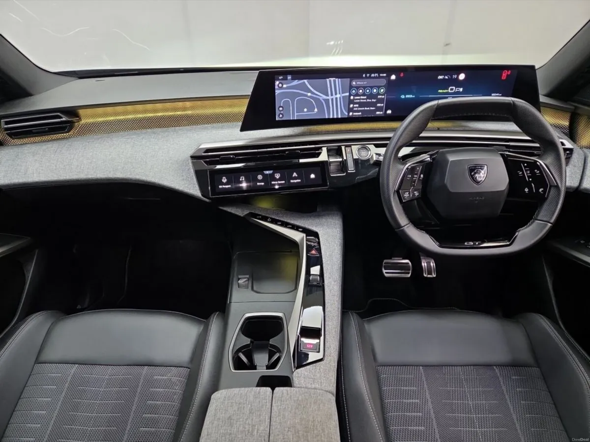 Peugeot 5008 E-5008 GT Electric 73kWh - Image 4