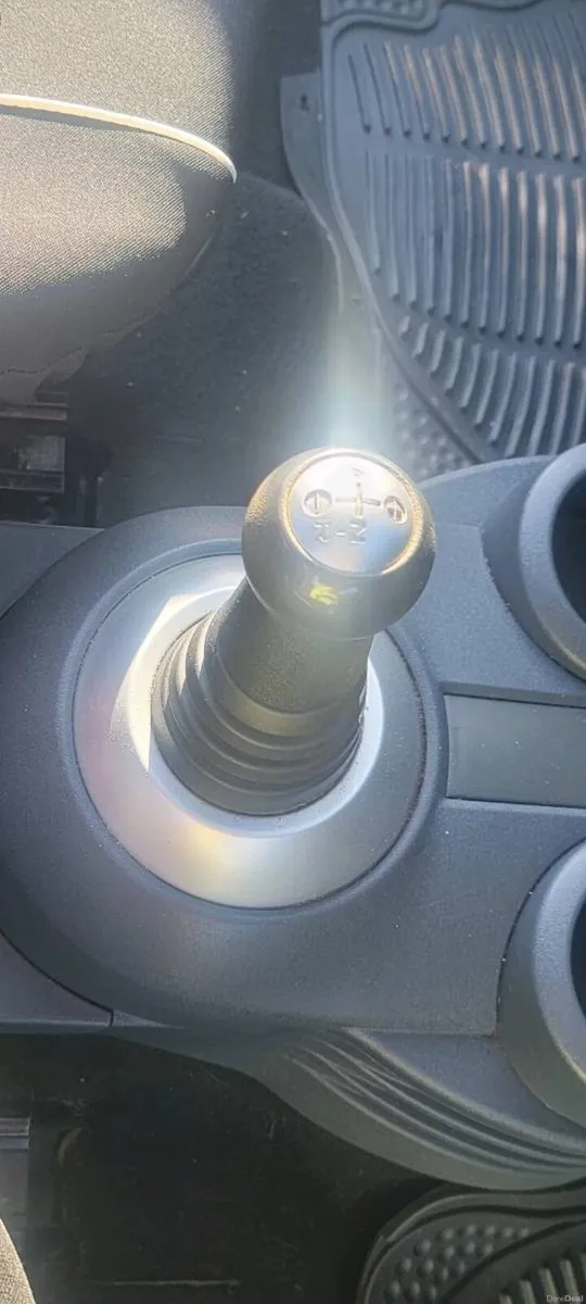 🚗  Mitsubishi Colt 2011 automatic (Special Model) - Image 4