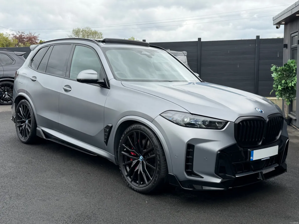 2023/232 BMW X5 50E MSPORT *FROZEN GREY* - Image 4