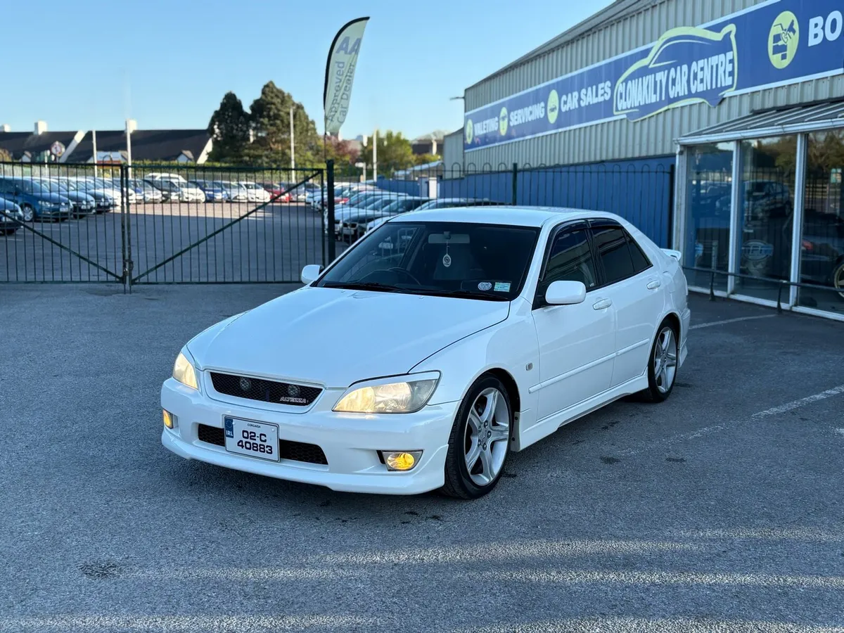 Toyota altezza as200z edition - Image 1