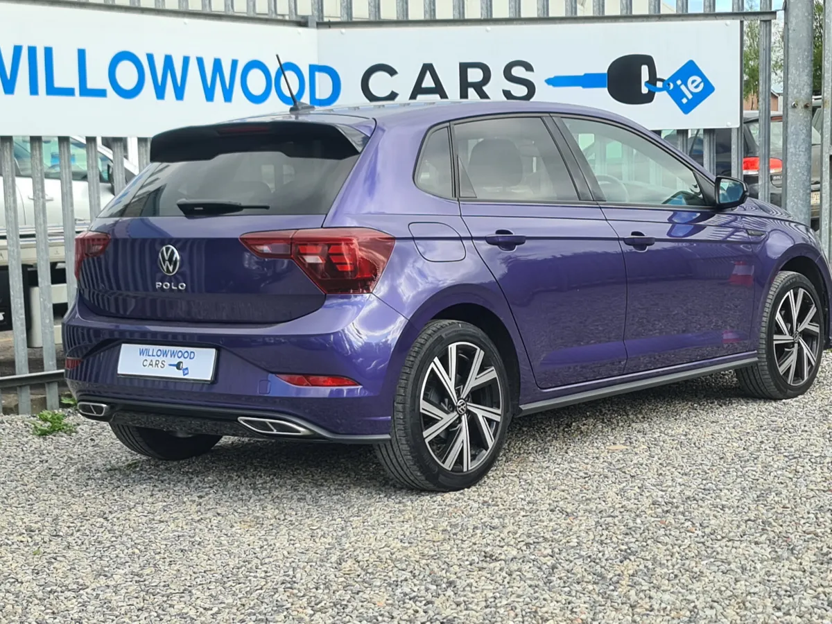 Volkswagen Polo 1.0 tsi R-line auto 2023 - Image 2