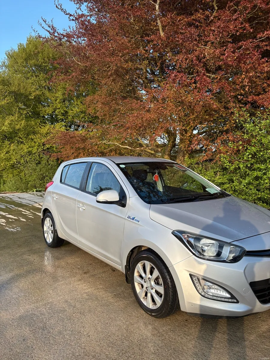 141 I20 hyundi NCT 2027 - Image 2