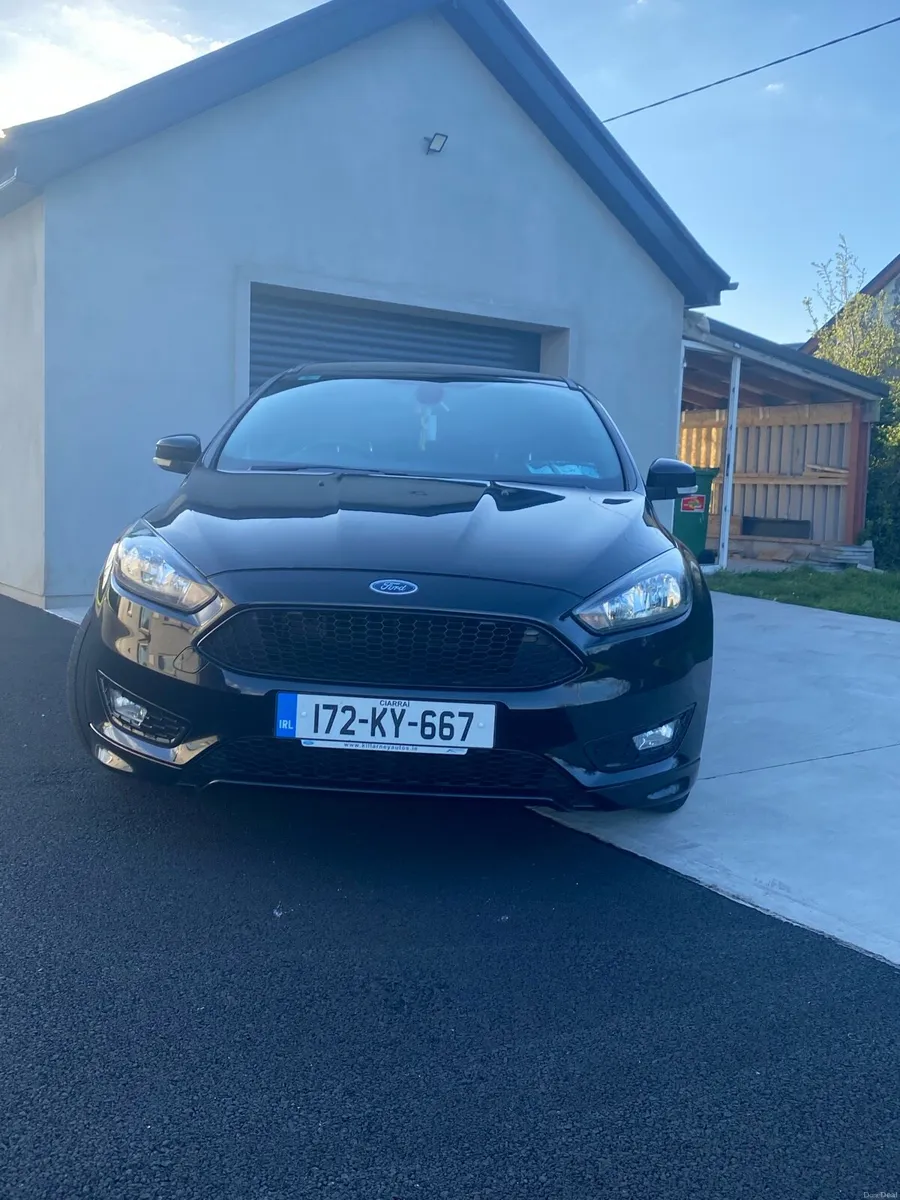 Ford Focus Full Ford Service History - Image 2