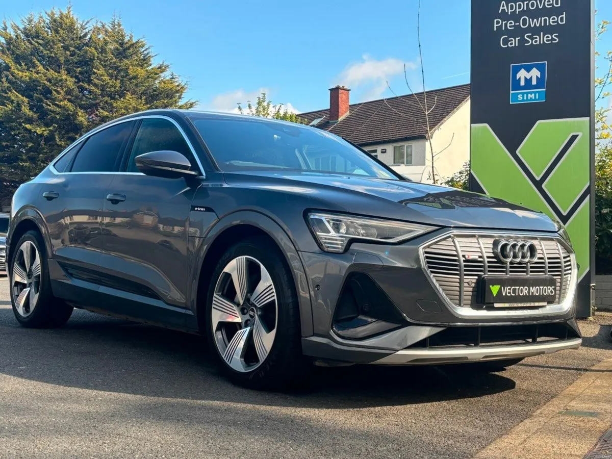 Audi e-tron 55 S-LINE SPORTBACK COUPE - Image 1