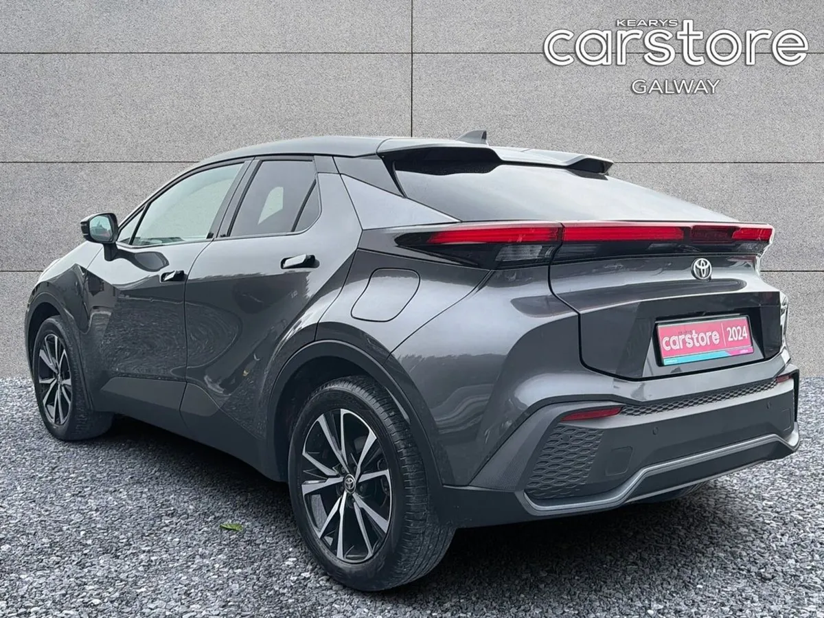 Toyota C-HR C-Hr Design Phev Auto  Design  223 VVT - Image 5