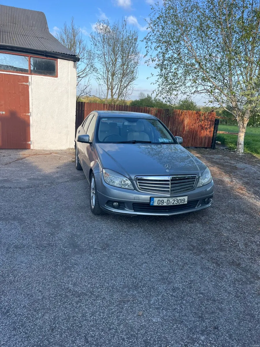 Mercedes’s - Image 1