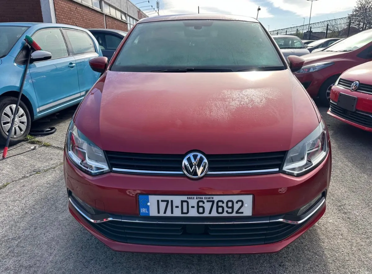 Volkswagen Polo 2017 Automatic / 25k km - Image 3