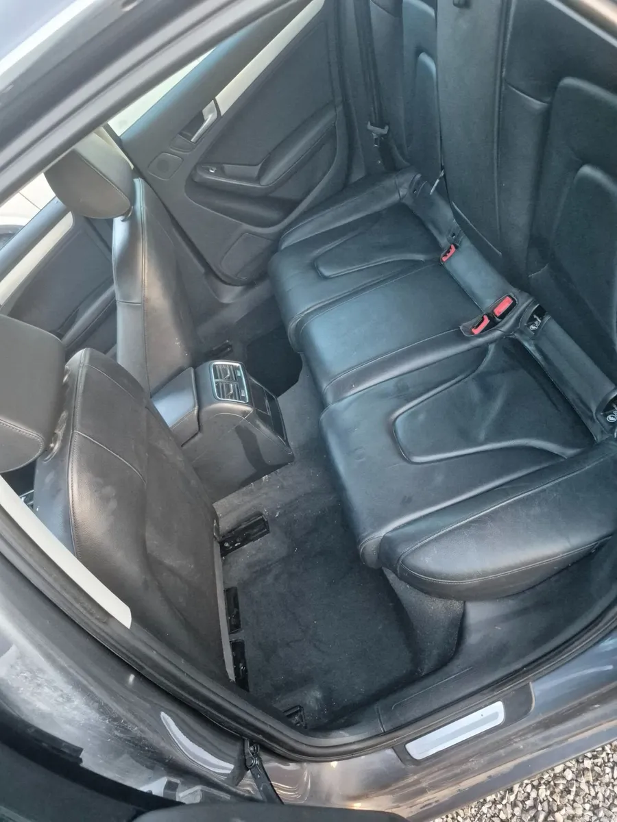 Audi A4 2015 - Image 3